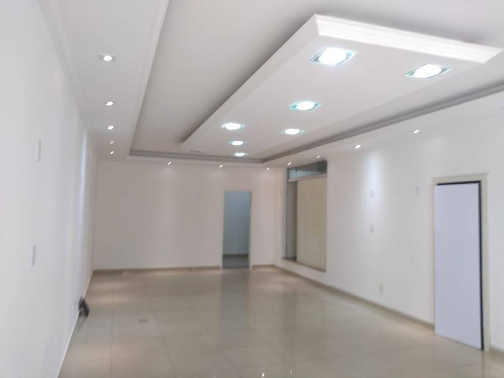 #1364 - Salão Comercial para Locação em Bragança Paulista - SP
