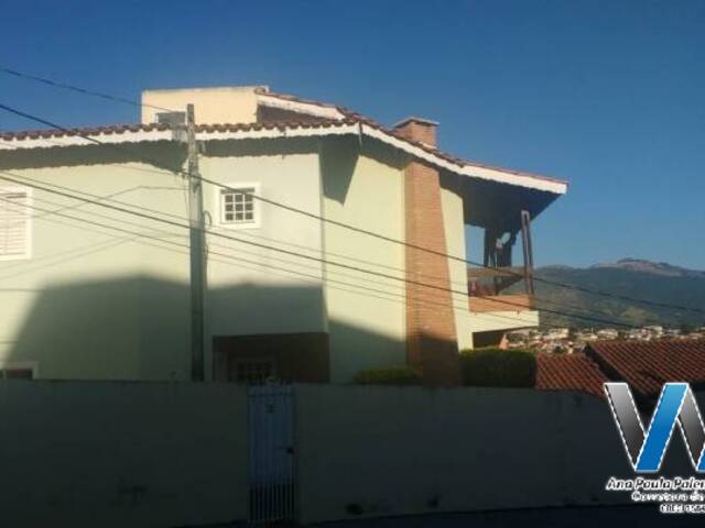 #869 - Casa para Venda em Atibaia - SP