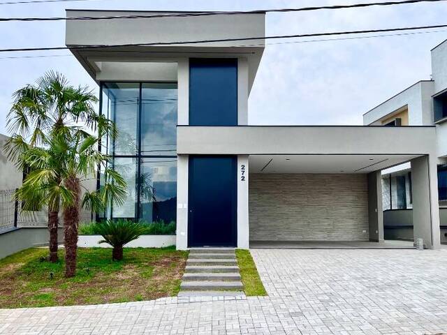 #1699 - Casa para Venda em Bragança Paulista - SP
