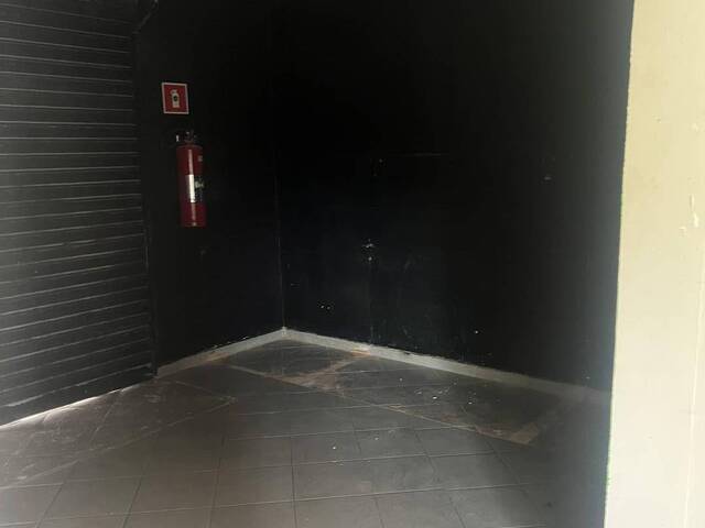 Salão Comercial para Locação em Bragança Paulista - 4
