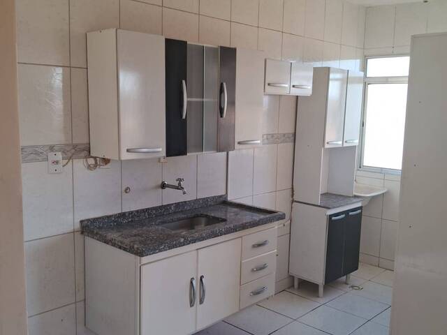 #2069 - Apartamento para Venda em Bragança Paulista - SP - 2