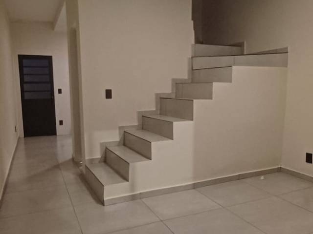 #2075 - Casa para Venda em Bragança Paulista - SP - 2