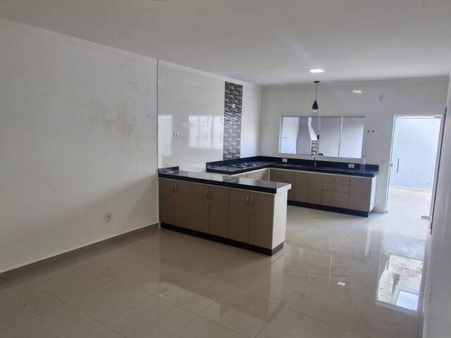 #2090 - Casa em Condomínio para Locação em Bragança Paulista - SP - 2
