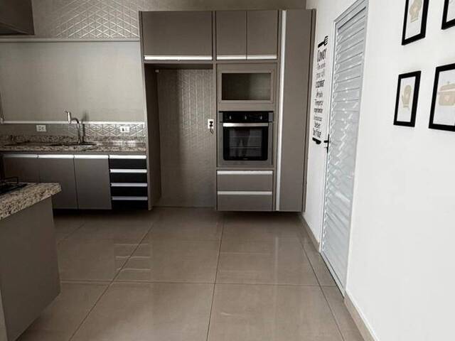 Casa em Condomínio para Locação em Bragança Paulista - 4