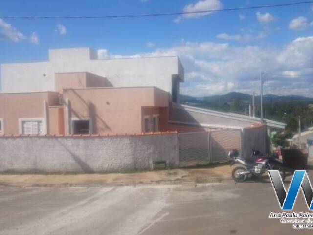 #323 - Casa para Venda em Bragança Paulista - SP